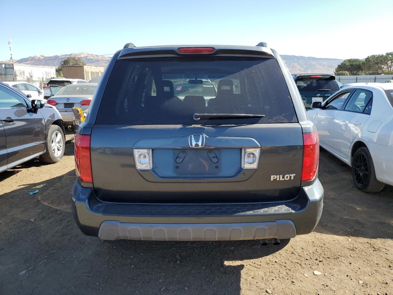 2HKYF18565H529129 2005 Honda Pilot Exl