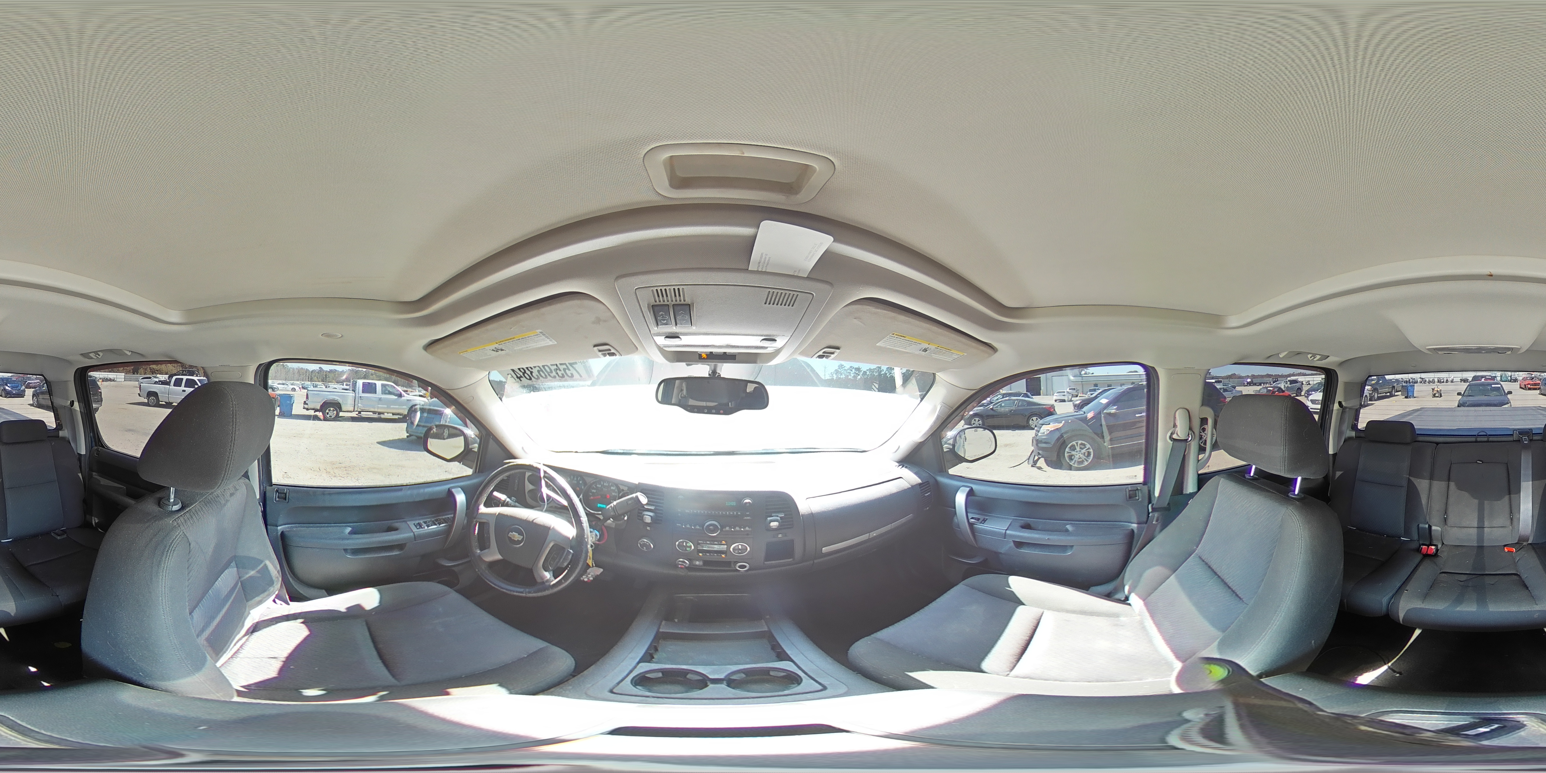 2013 Chevrolet Silverado - Image 13