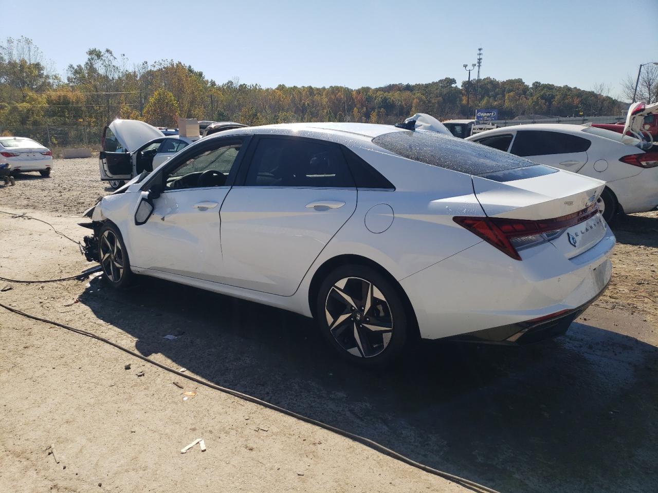 2021 Hyundai Elantra - Image 2
