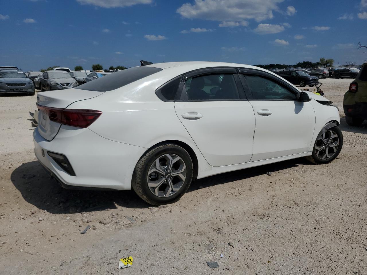 2020 Kia Forte - Image 3