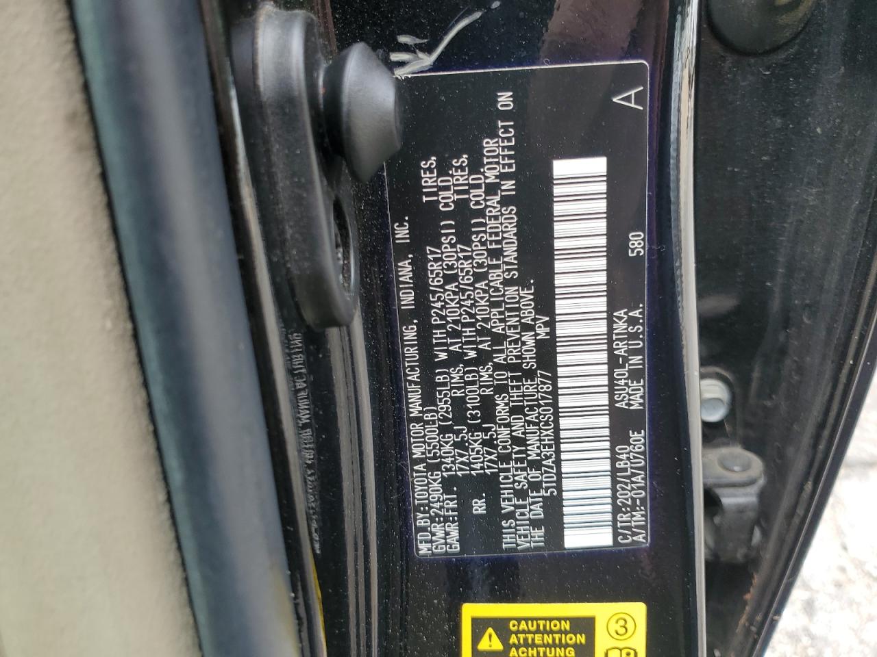 5TDZA3EHXCS017877 2012 Toyota Highlander Base