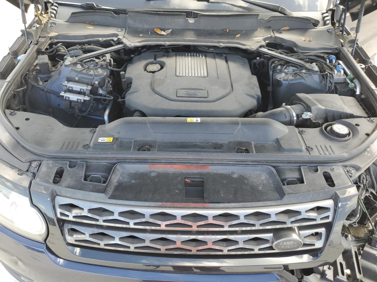 2017 Land Rover Range Rover - Image 13