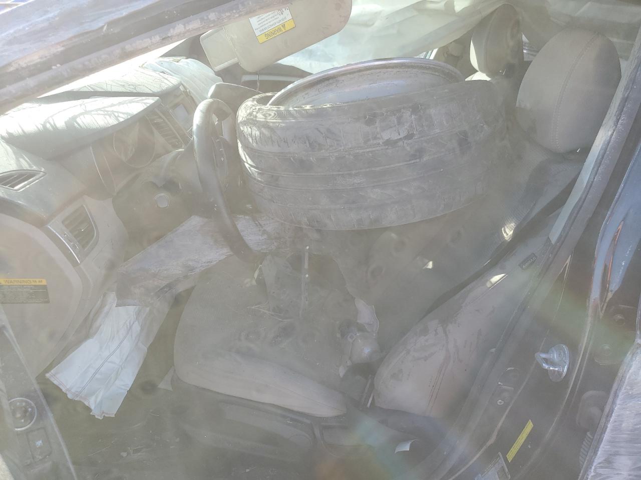 2013 Hyundai Elantra - Image 7