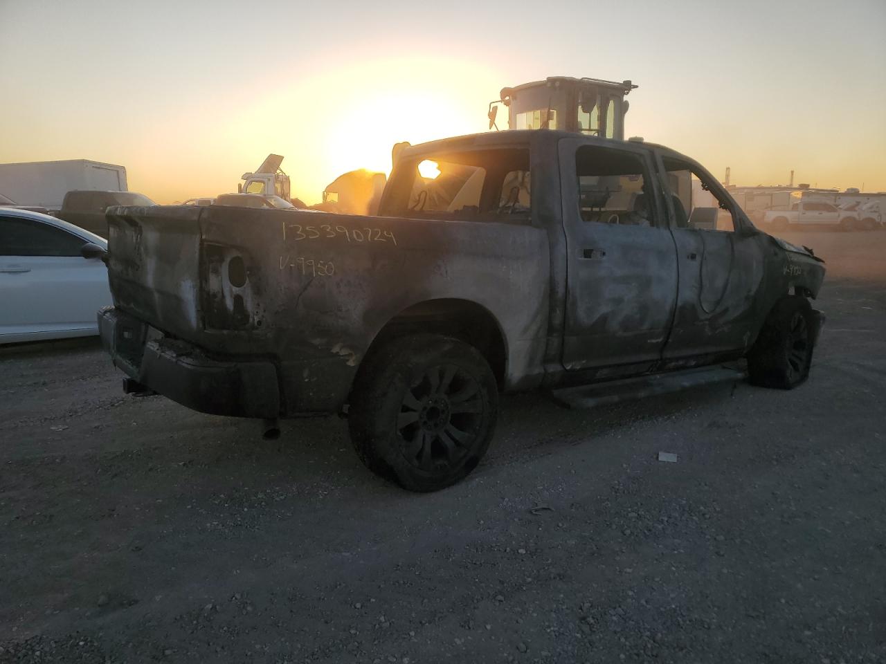 2015 RAM 1500 - Image 3