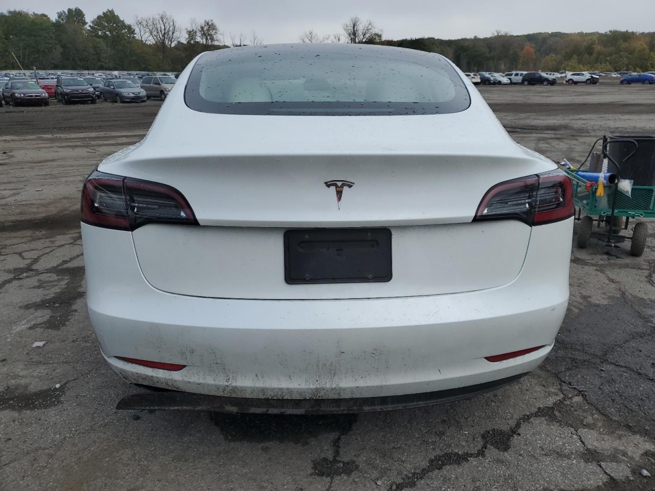 5YJ3E1EA8PF414998 2023 Tesla Model 3