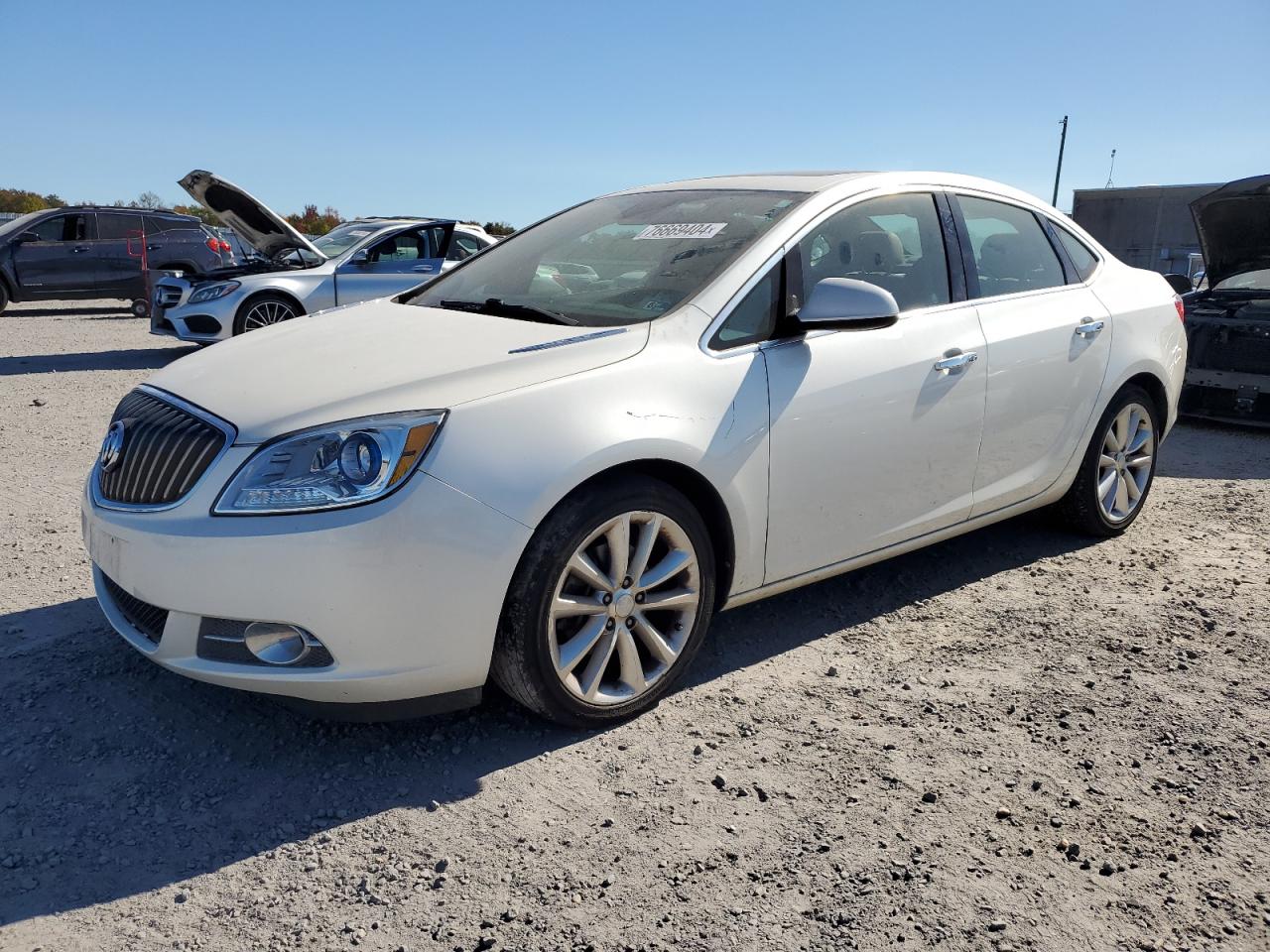 Fredericksburg, VA에서 판매 중인 2013 Buick Verano - Minor Dent/Scratches