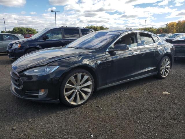 2013 Tesla Model S  for Sale in East Granby, CT - Minor Dent/Scratches