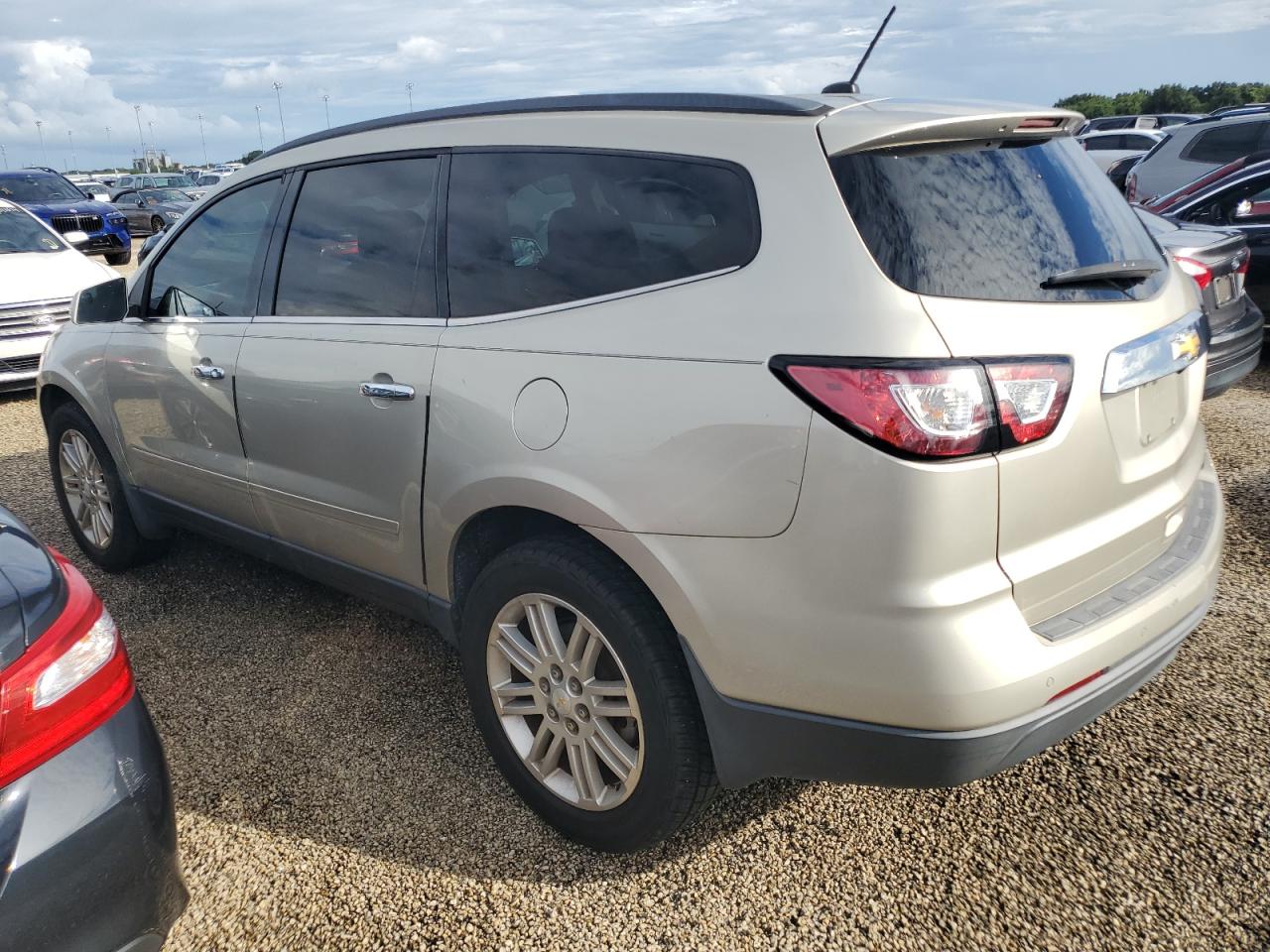 2014 Chevrolet Traverse - Image 2