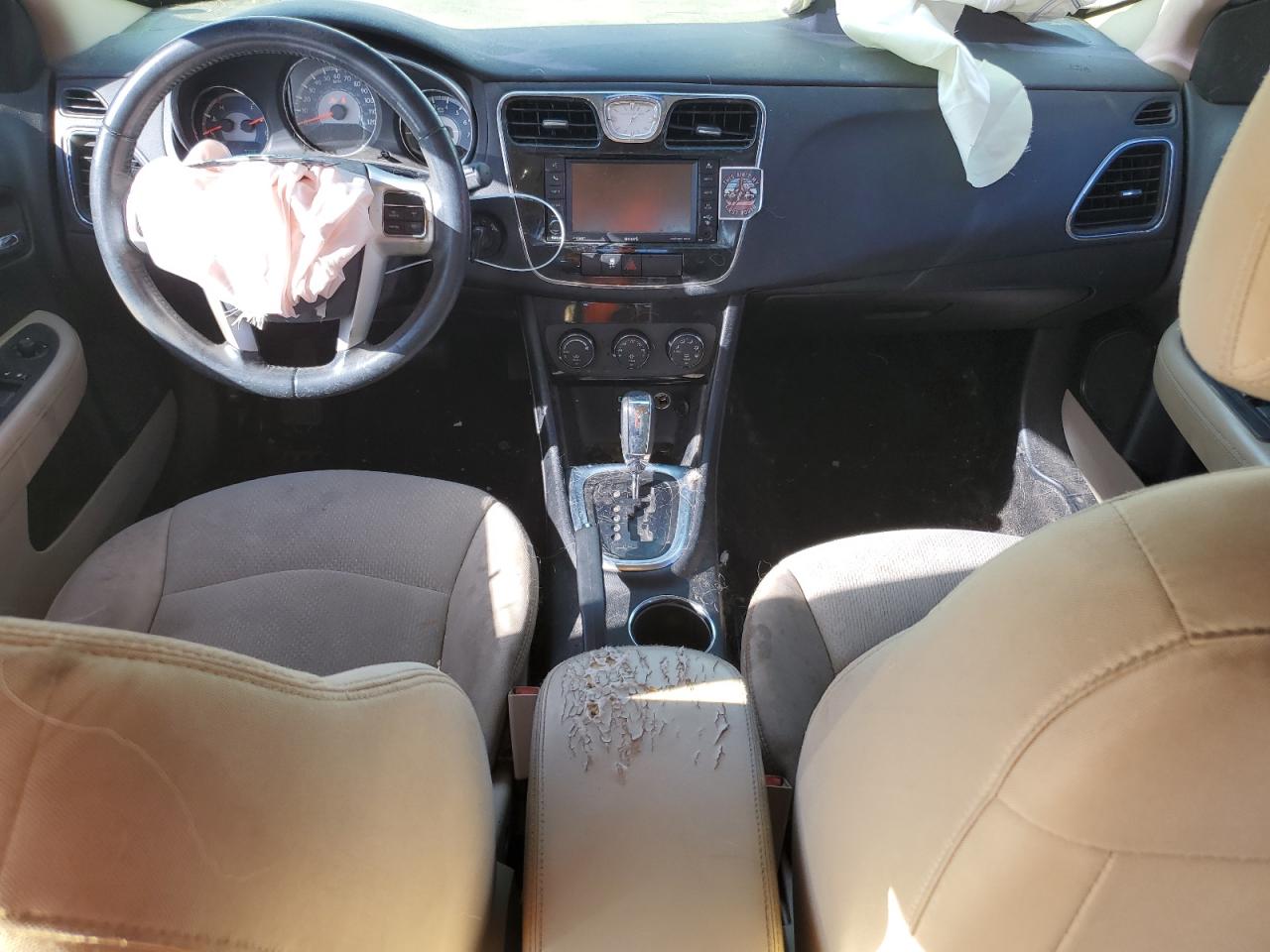 2012 Chrysler 200 - Image 8