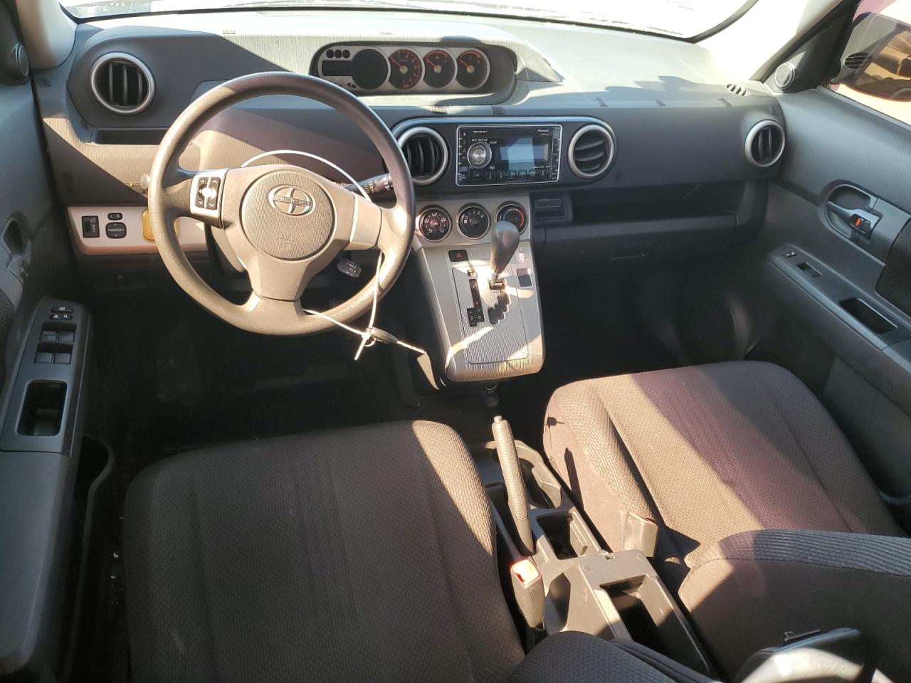 2009 Scion xB - Image 8