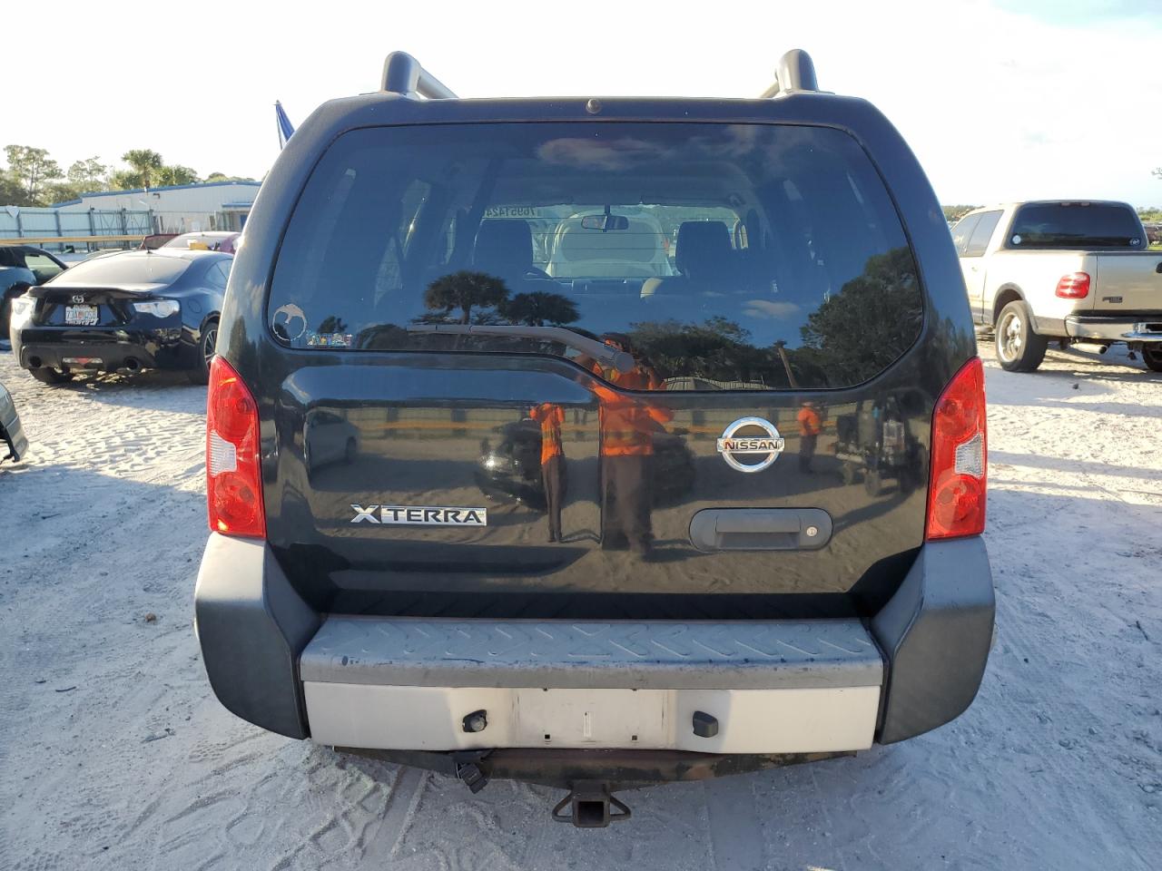 2011 Nissan Xterra Off Road VIN: 5N1AN0NW8BC518857 Lot: 76951424