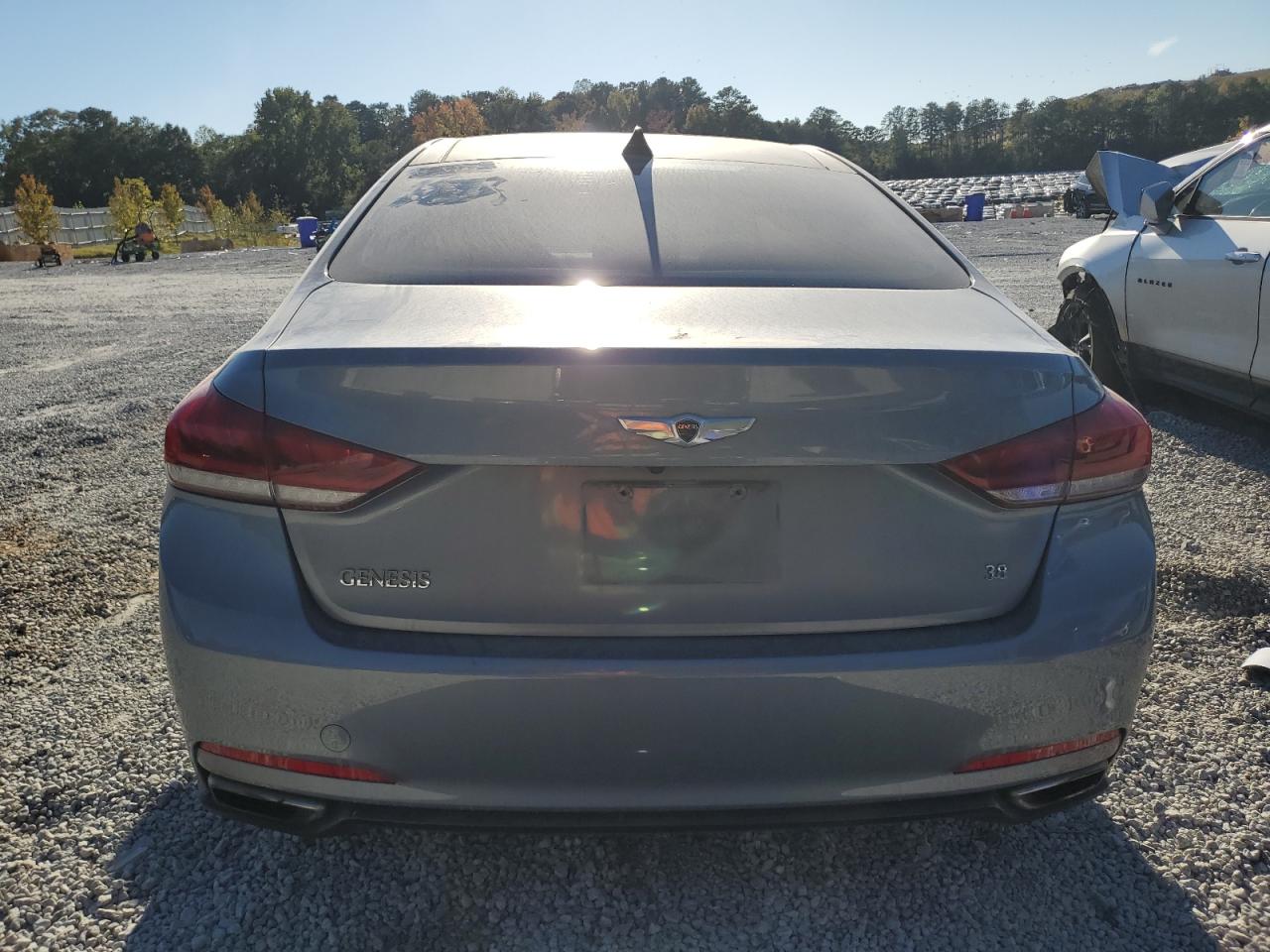 2015 Hyundai Genesis 3.8L VIN: KMHGN4JE6FU058290 Lot: 76812854