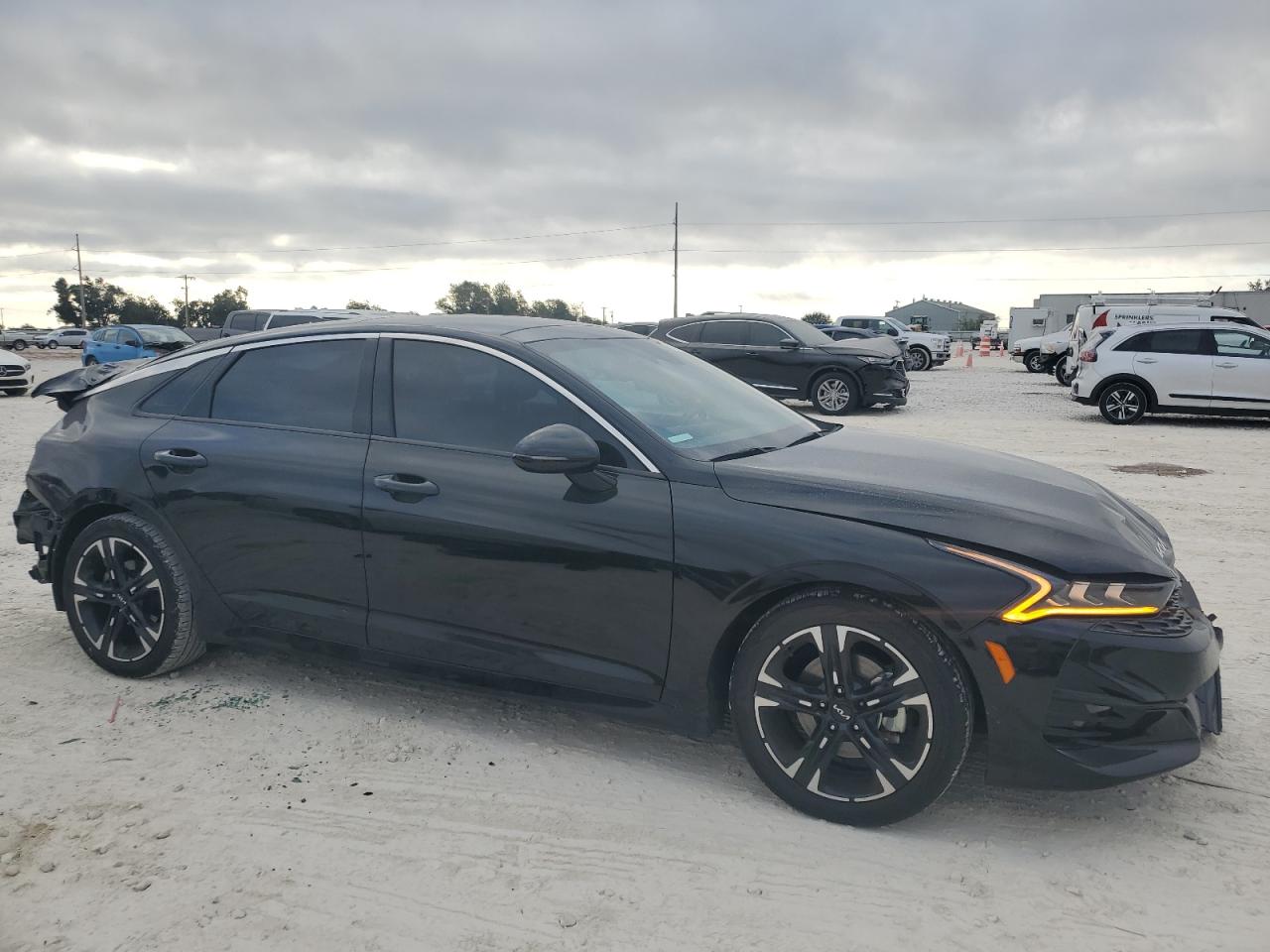 2022 Kia K5 - Image 4