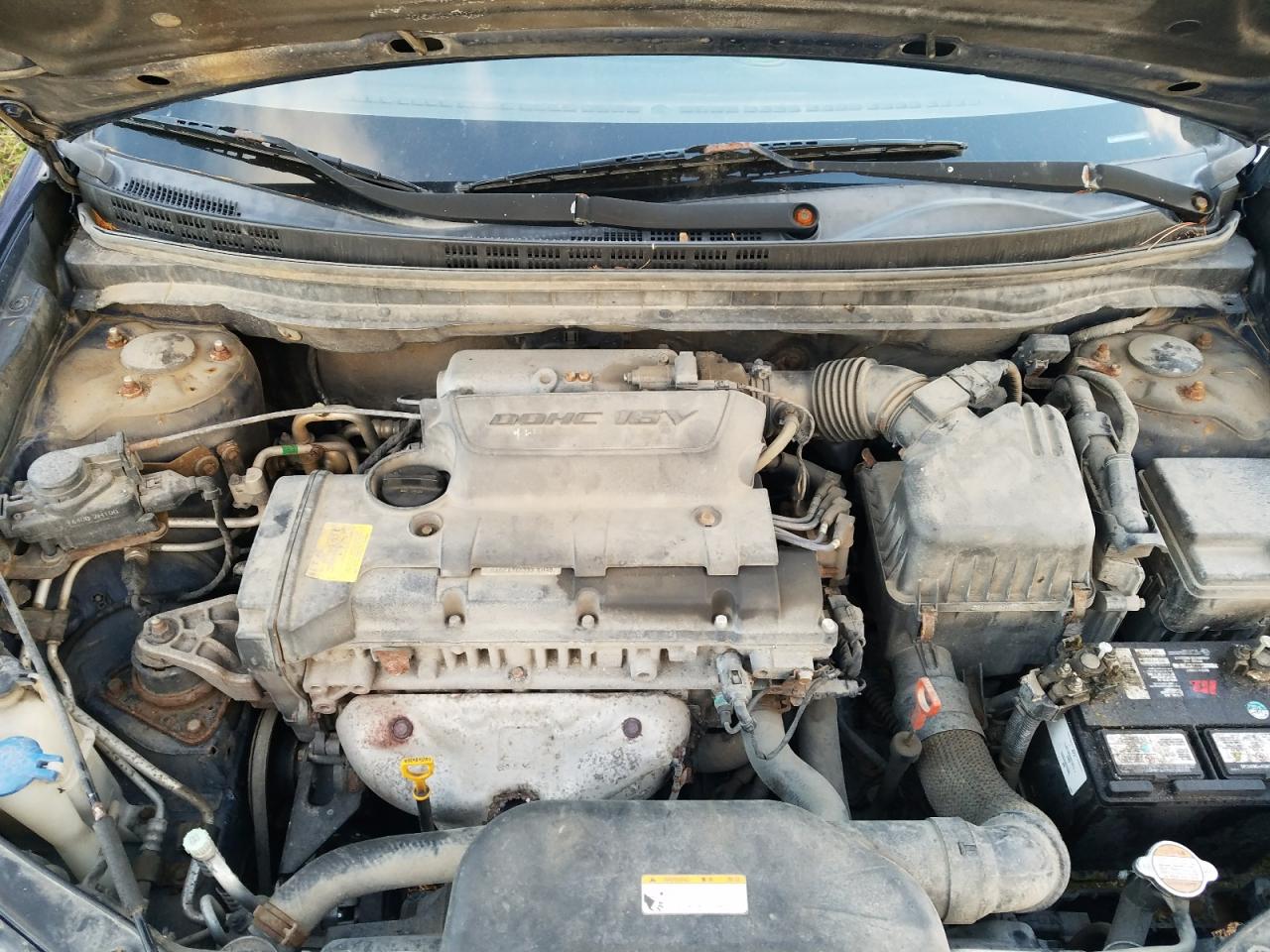 2010 Hyundai Elantra - Image 11