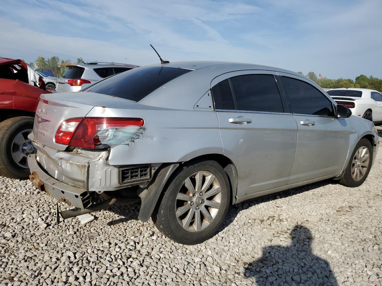 2010 Chrysler Sebring - Image 3