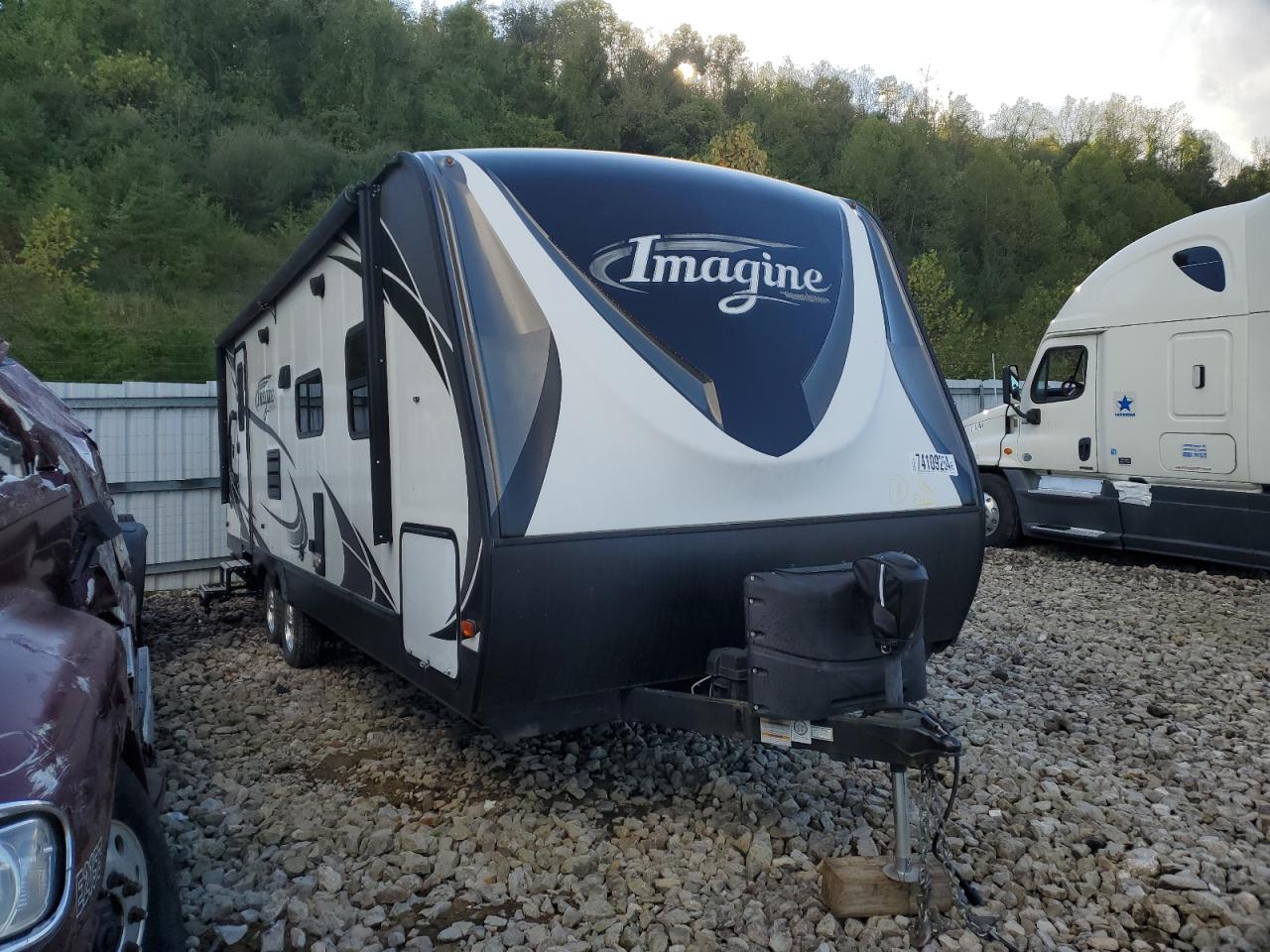 2017 Grandesign Imagine for Sale in Hurricane, WV - Water/Flood