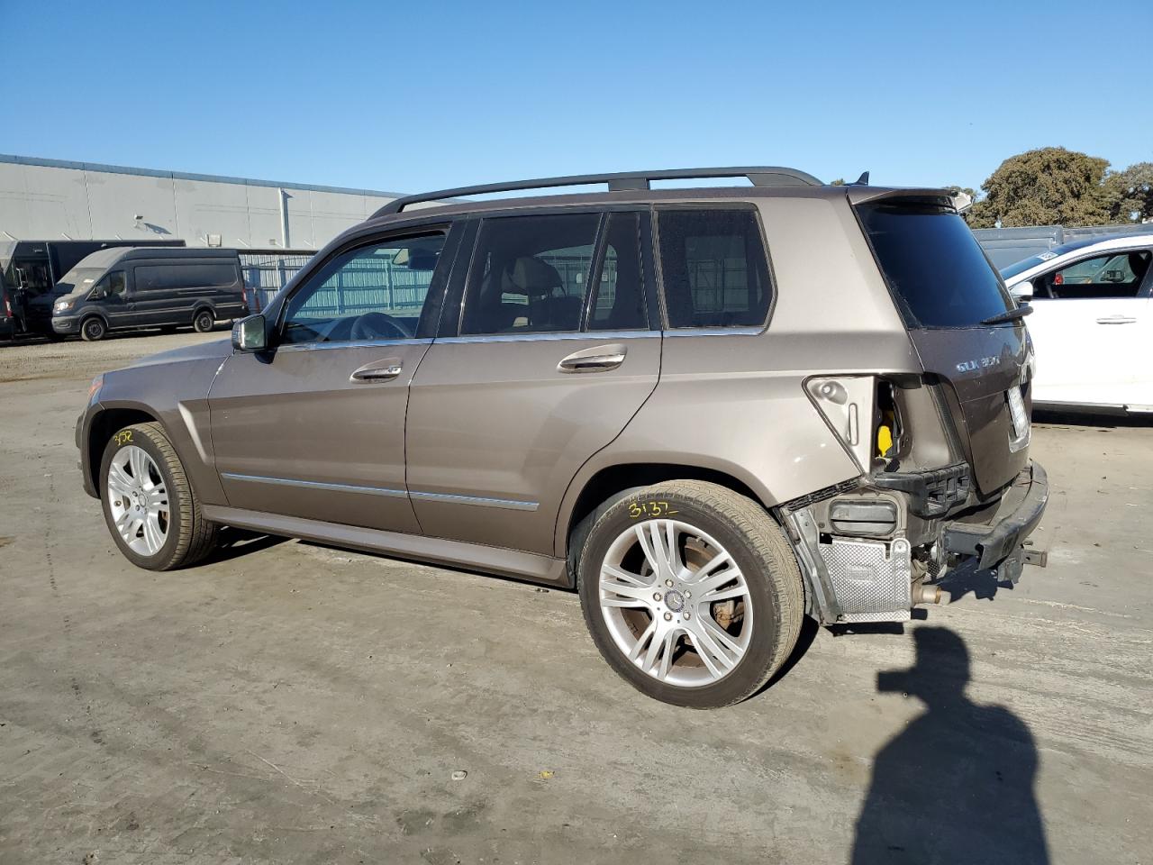 VIN WDCGG5HB0DG025212 2013 MERCEDES-BENZ GLK-CLASS no.2