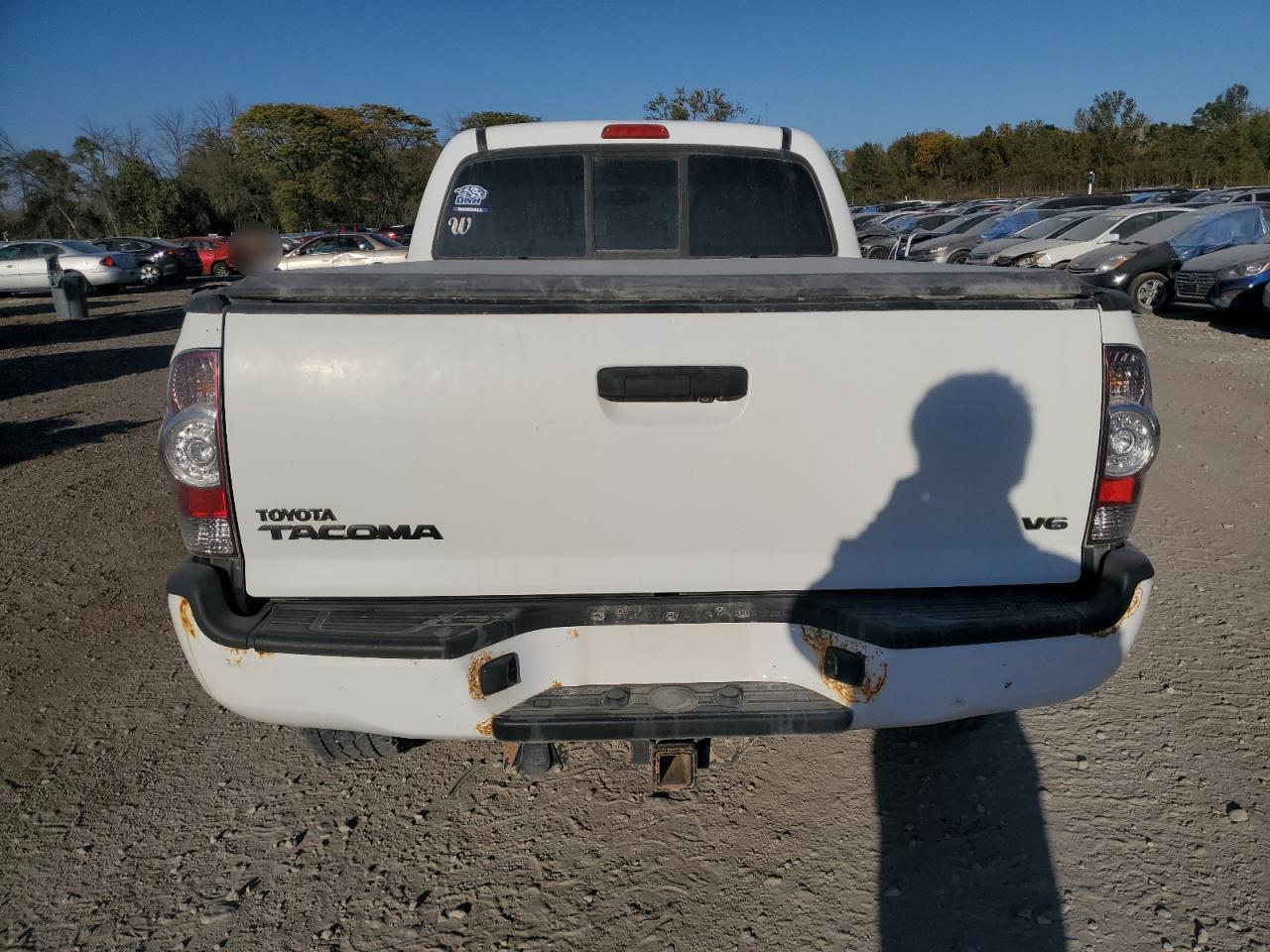 5TFMU4FN2BX001922 2011 Toyota Tacoma Double Cab Long Bed