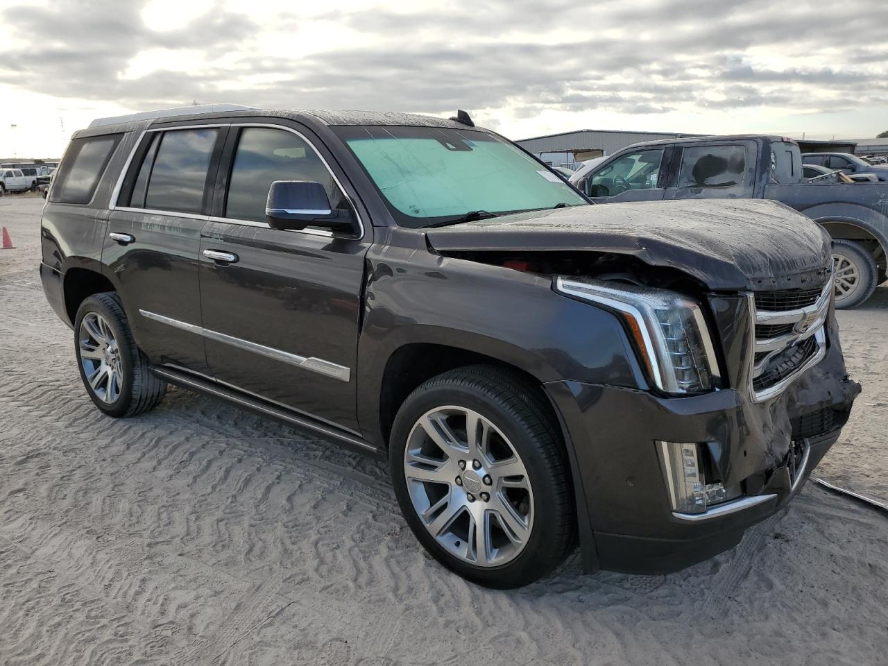 1GYS3NKJ2FR722538 2015 Cadillac Escalade Premium