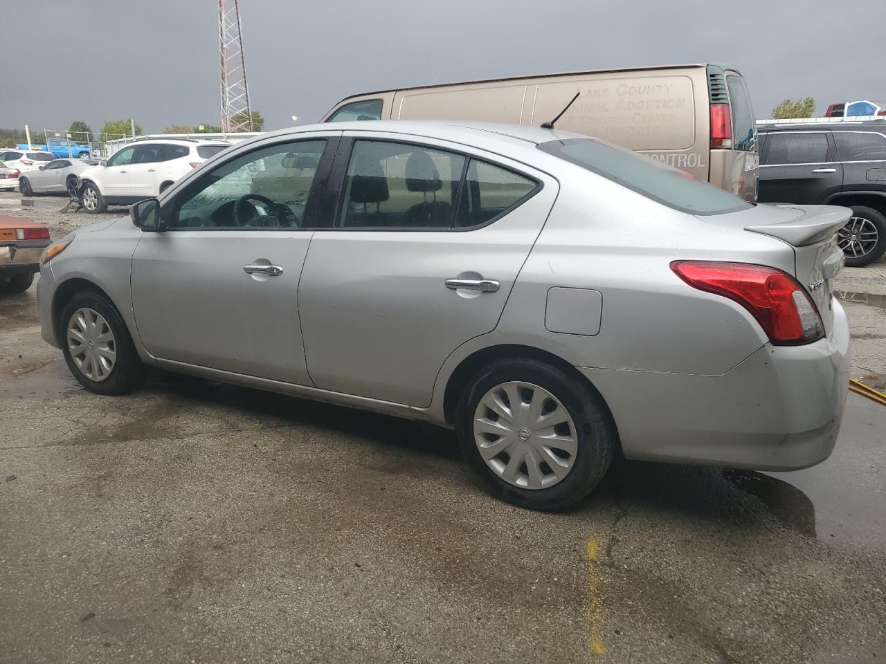 2018 Nissan Versa S VIN: 3N1CN7AP6JL885850 Lot: 76071254