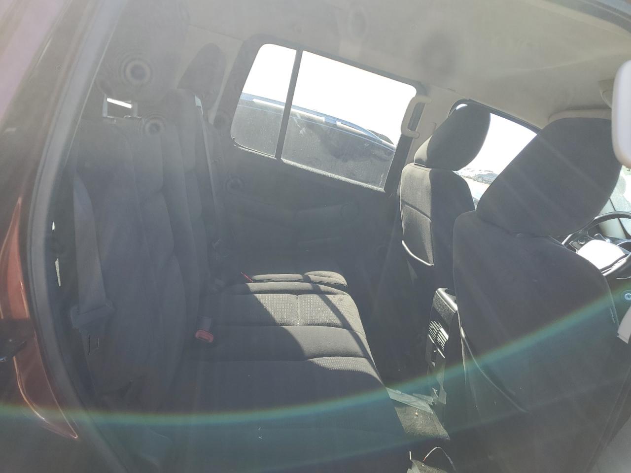 2010 Ford Explorer - Image 11