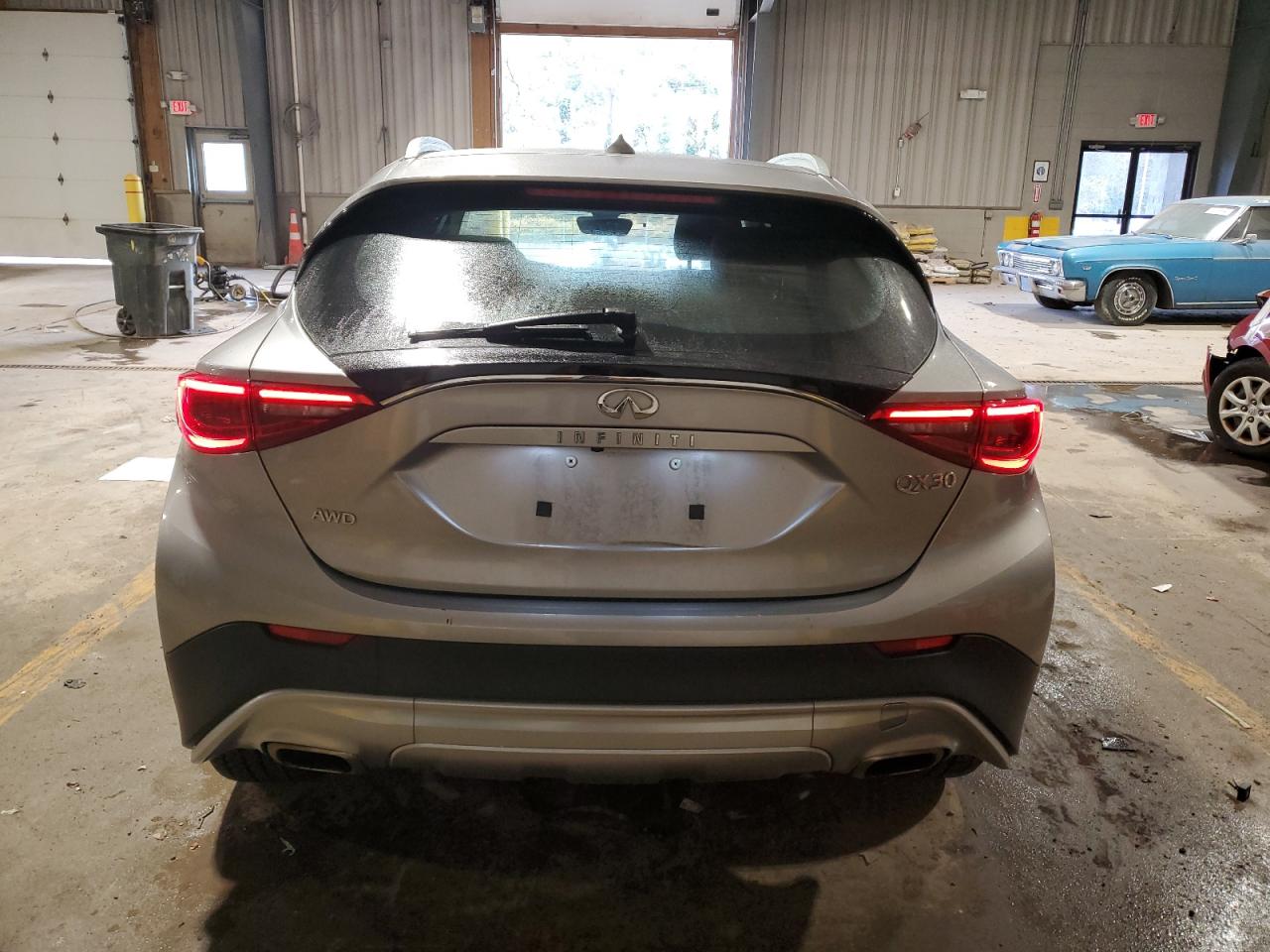 2017 Infiniti Qx30 Base VIN: SJKCH5CR7HA033299 Lot: 76054794