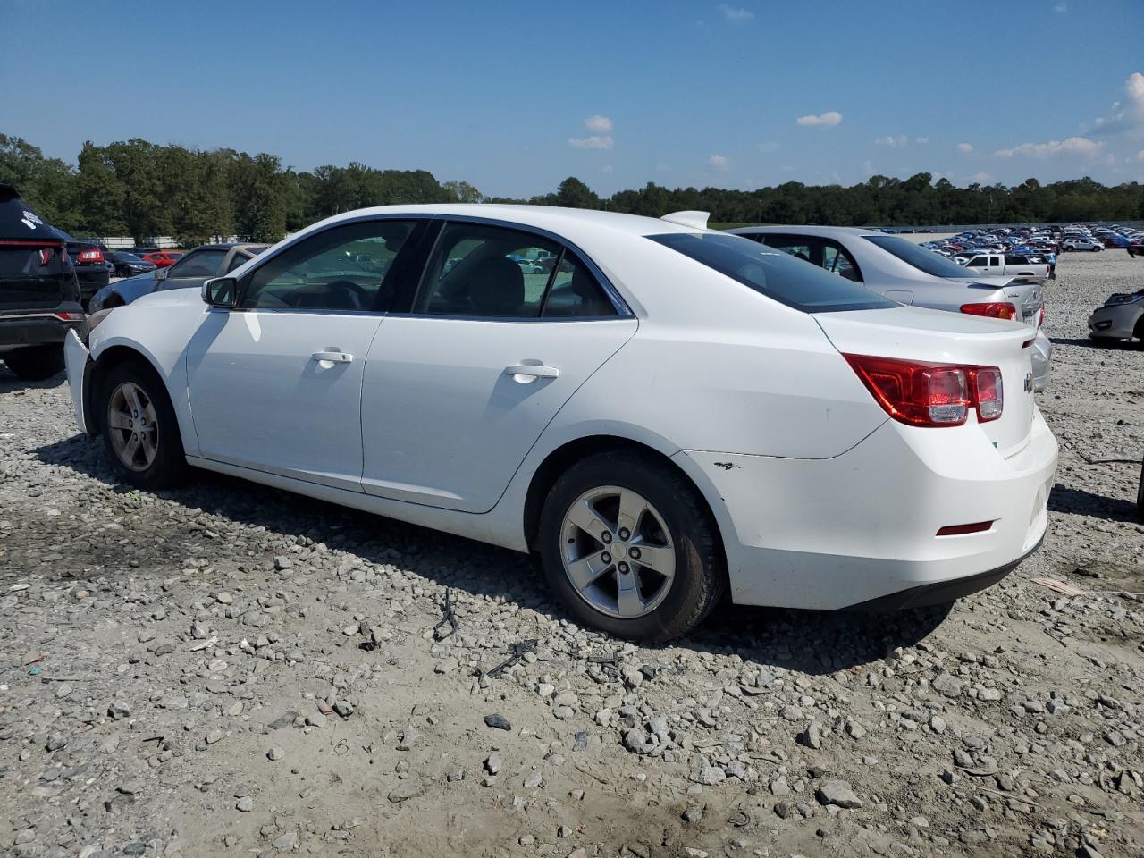 2015 Chevrolet Malibu - Image 2