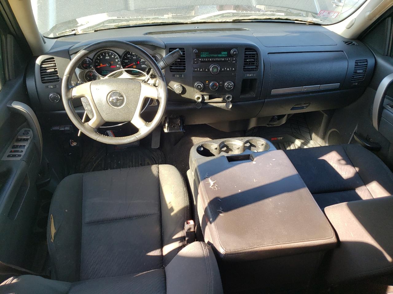 2010 Chevrolet Silverado - Image 8