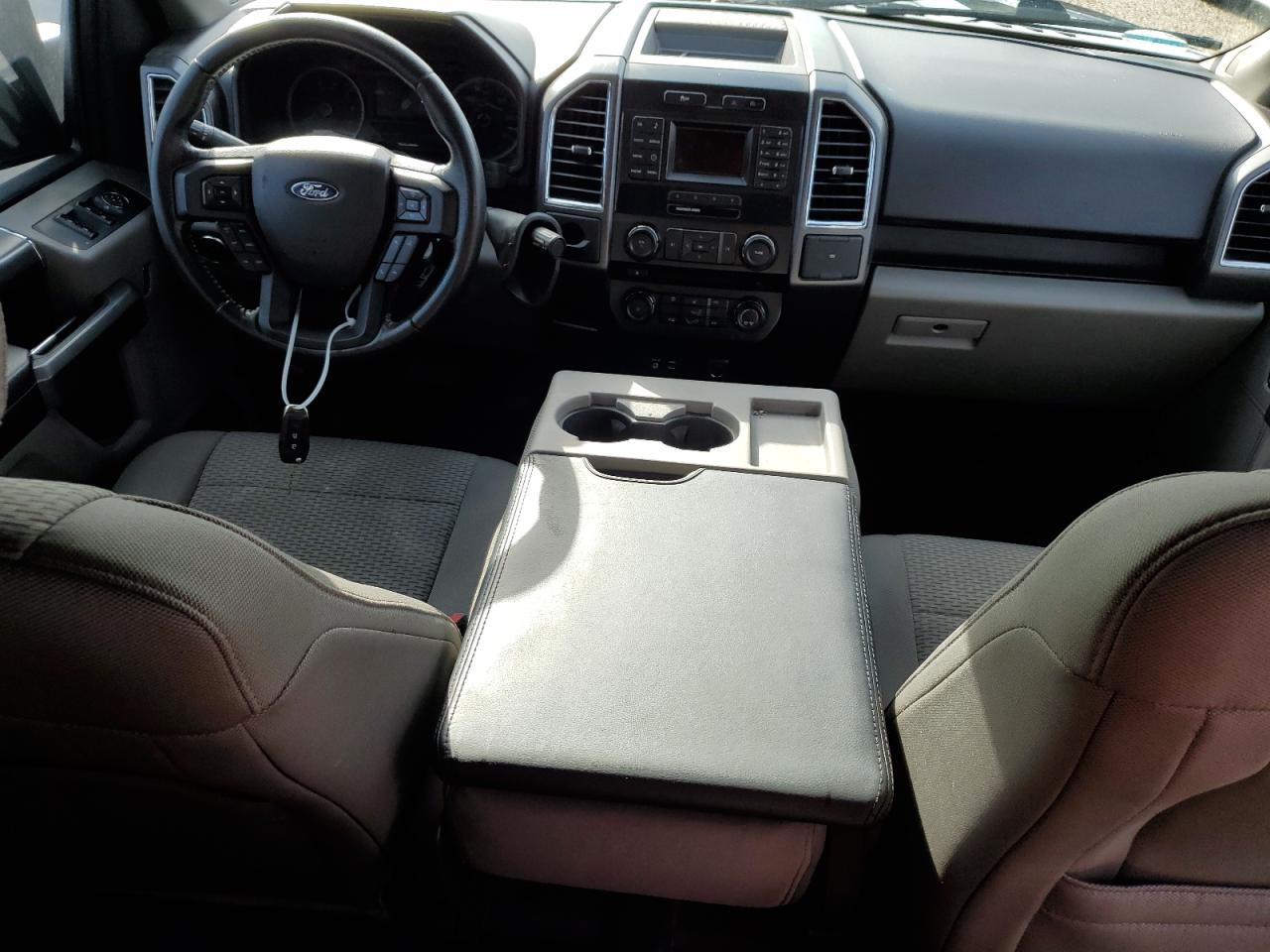 2015 Ford F-150 - Image 8