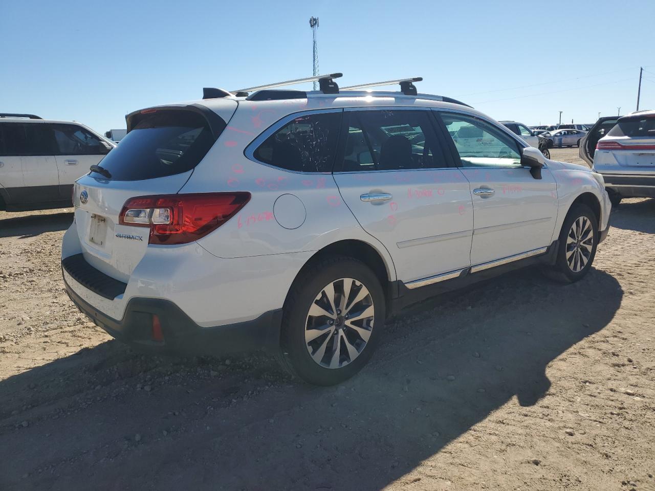 2018 Subaru Outback - Image 3