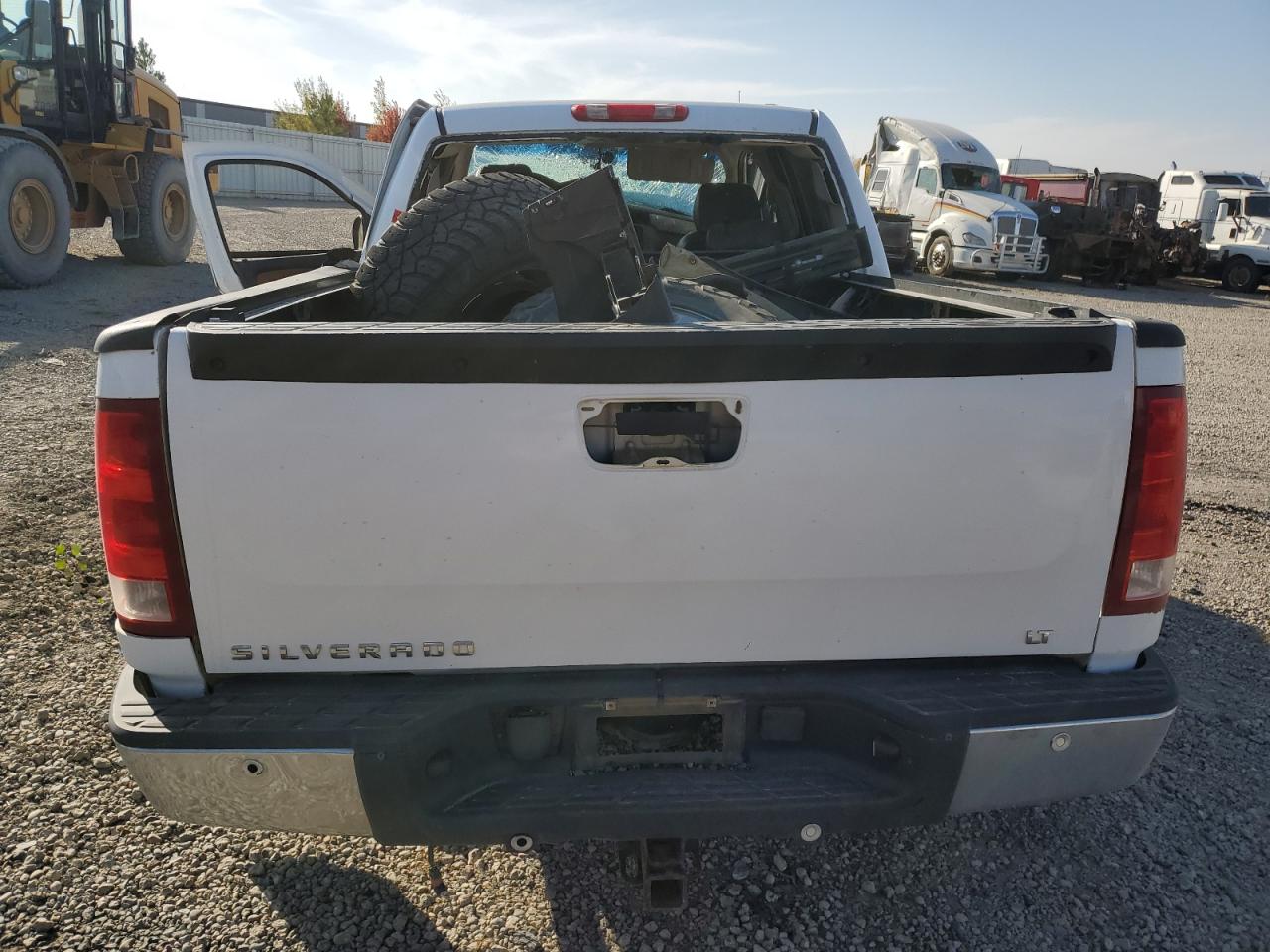 2008 GMC Sierra K1500 VIN: 2GTEK13J181327498 Lot: 76318264