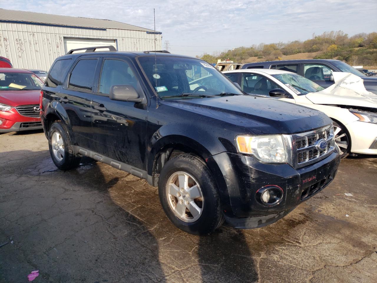 2010 Ford Escape - Image 4