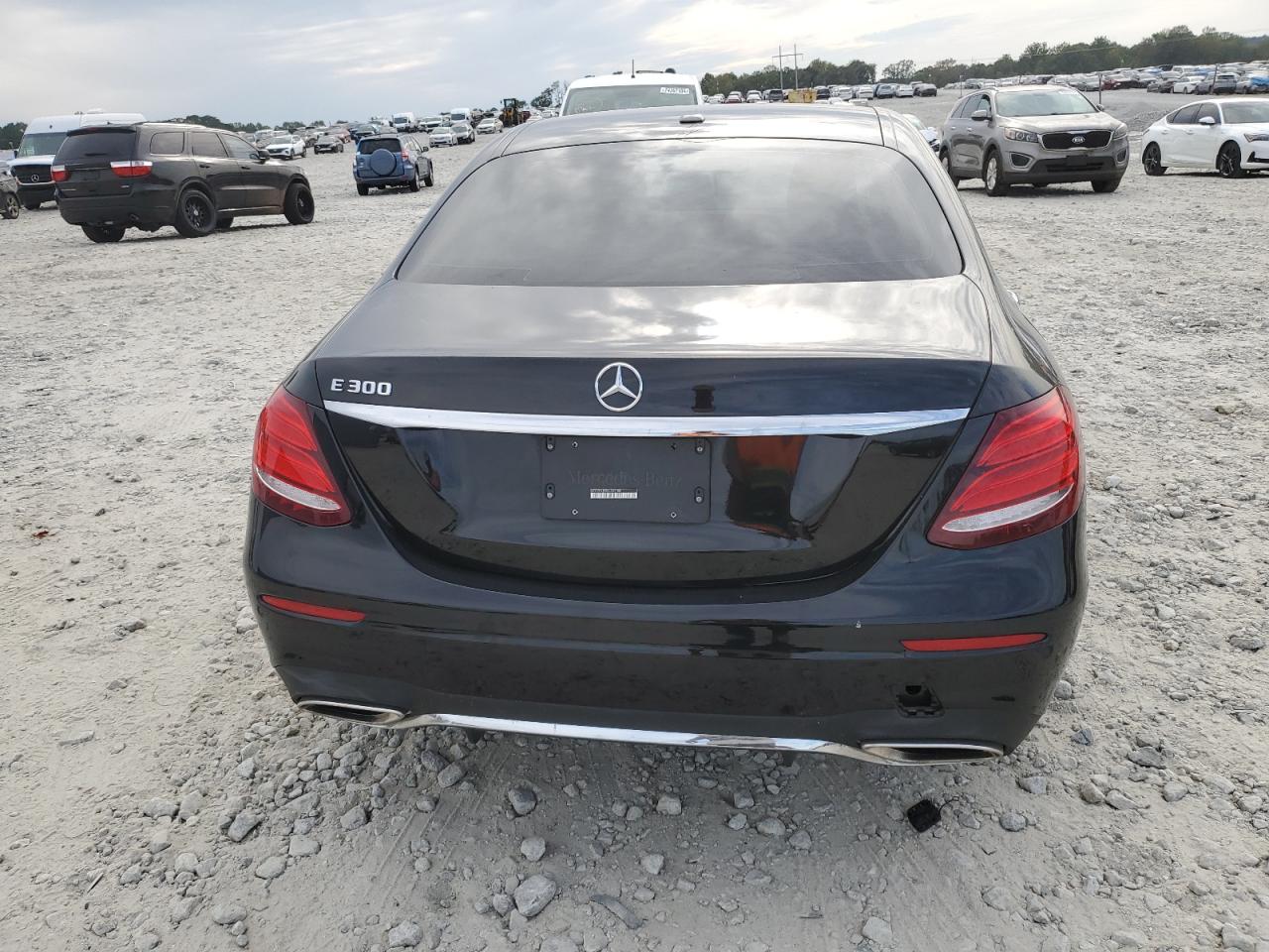 2017 Mercedes-Benz E 300 VIN: WDDZF4JB3HA242385 Lot: 74850414