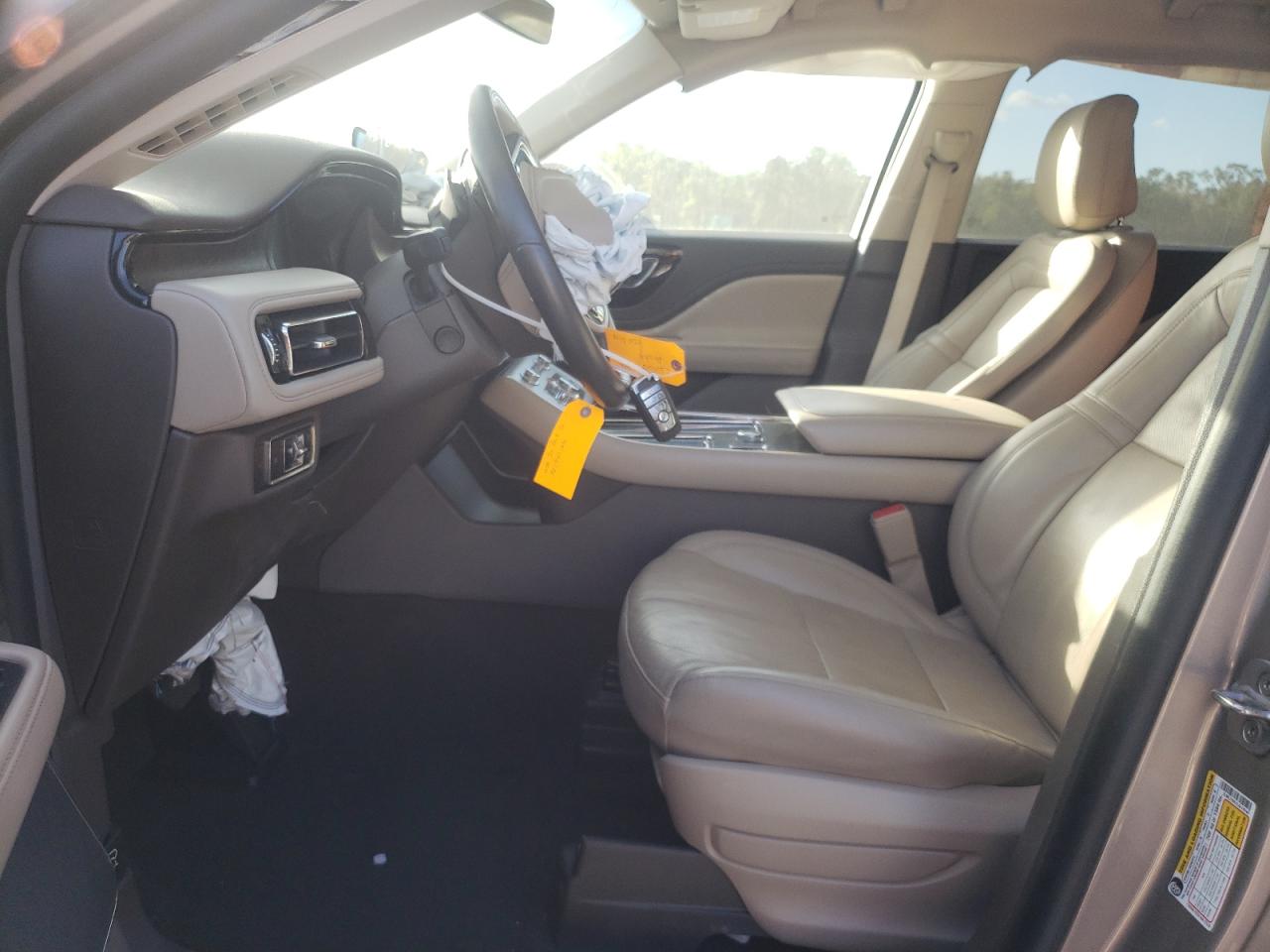 2020 Lincoln Aviator - Image 7