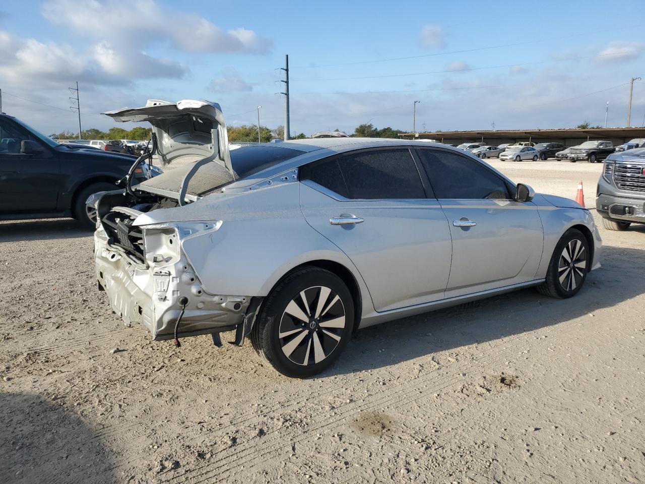 1N4BL4DV6NN351752 2022 Nissan Altima Sv