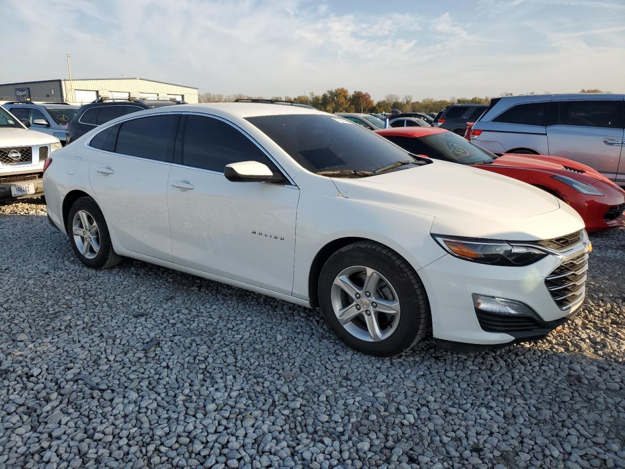 2022 Chevrolet Malibu - Image 4
