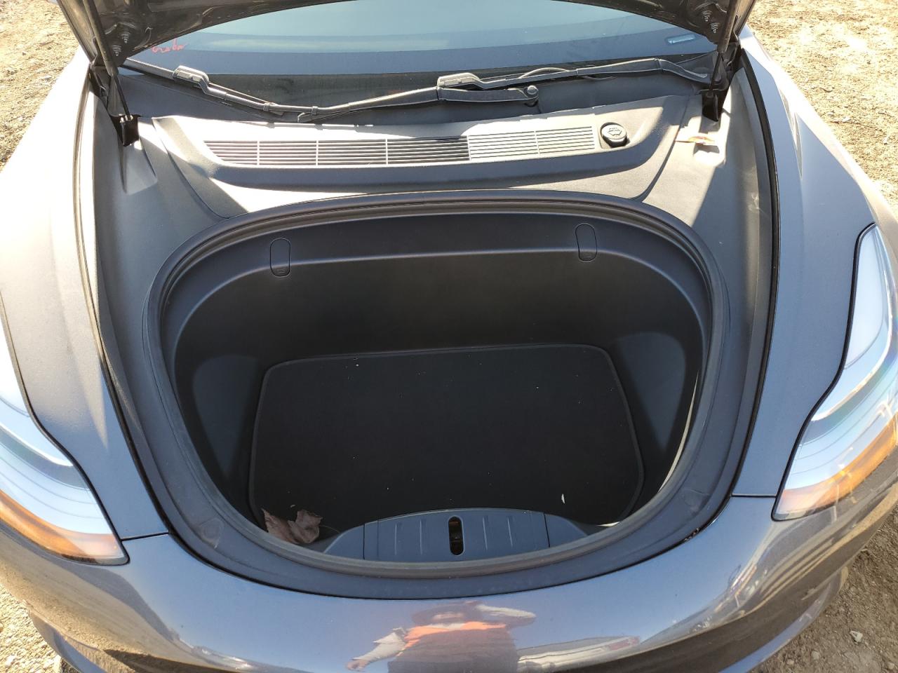 5YJ3E1EA0JF038658 2018 Tesla Model 3