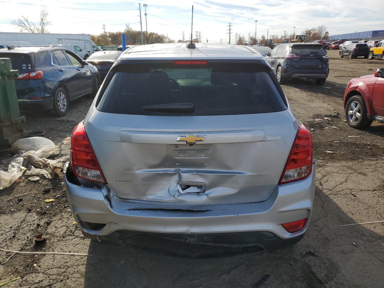 2019 Chevrolet Trax Ls VIN: 3GNCJKSB0KL327645 Lot: 77814294