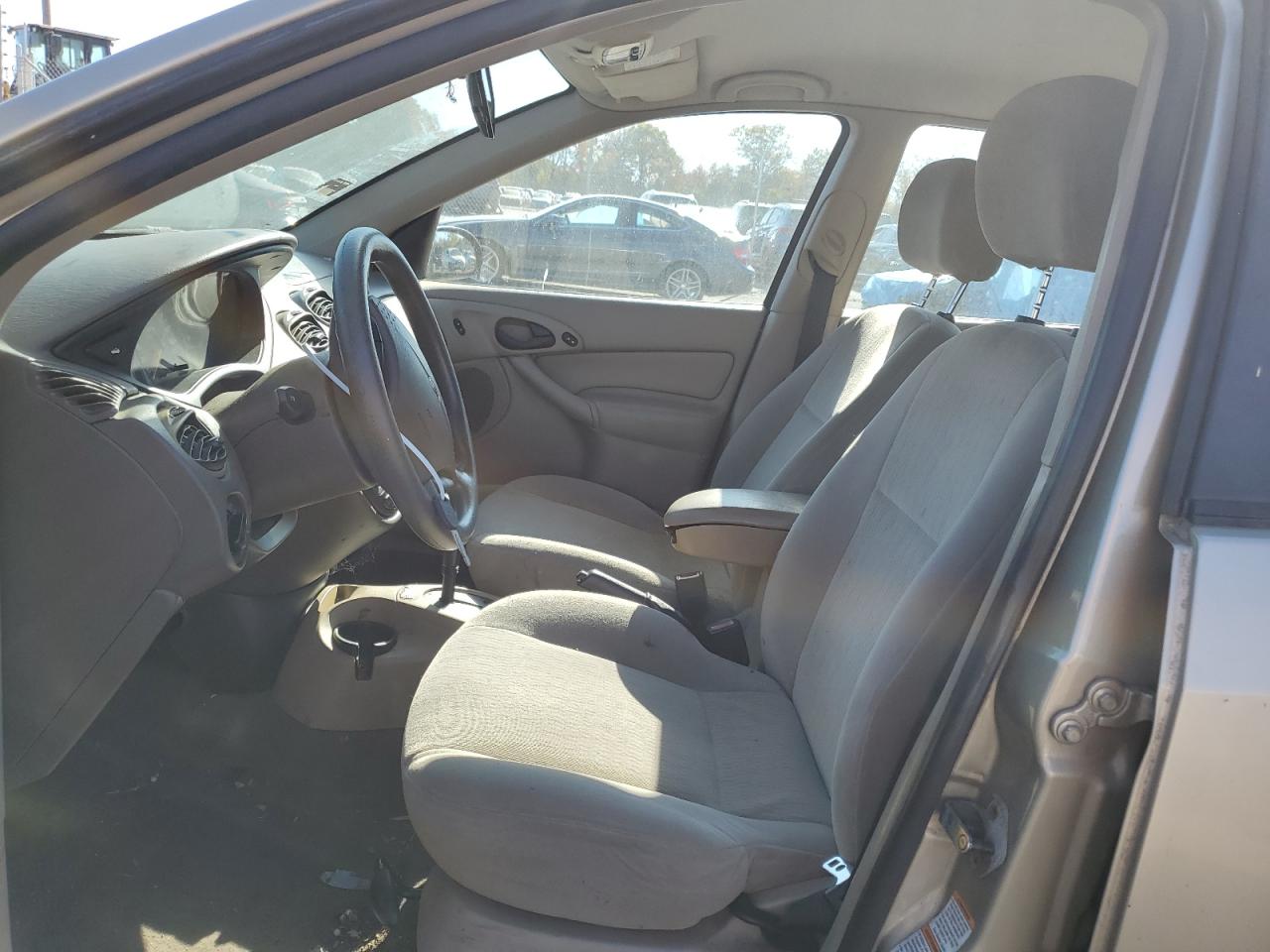 2001 Ford Focus - Image 7