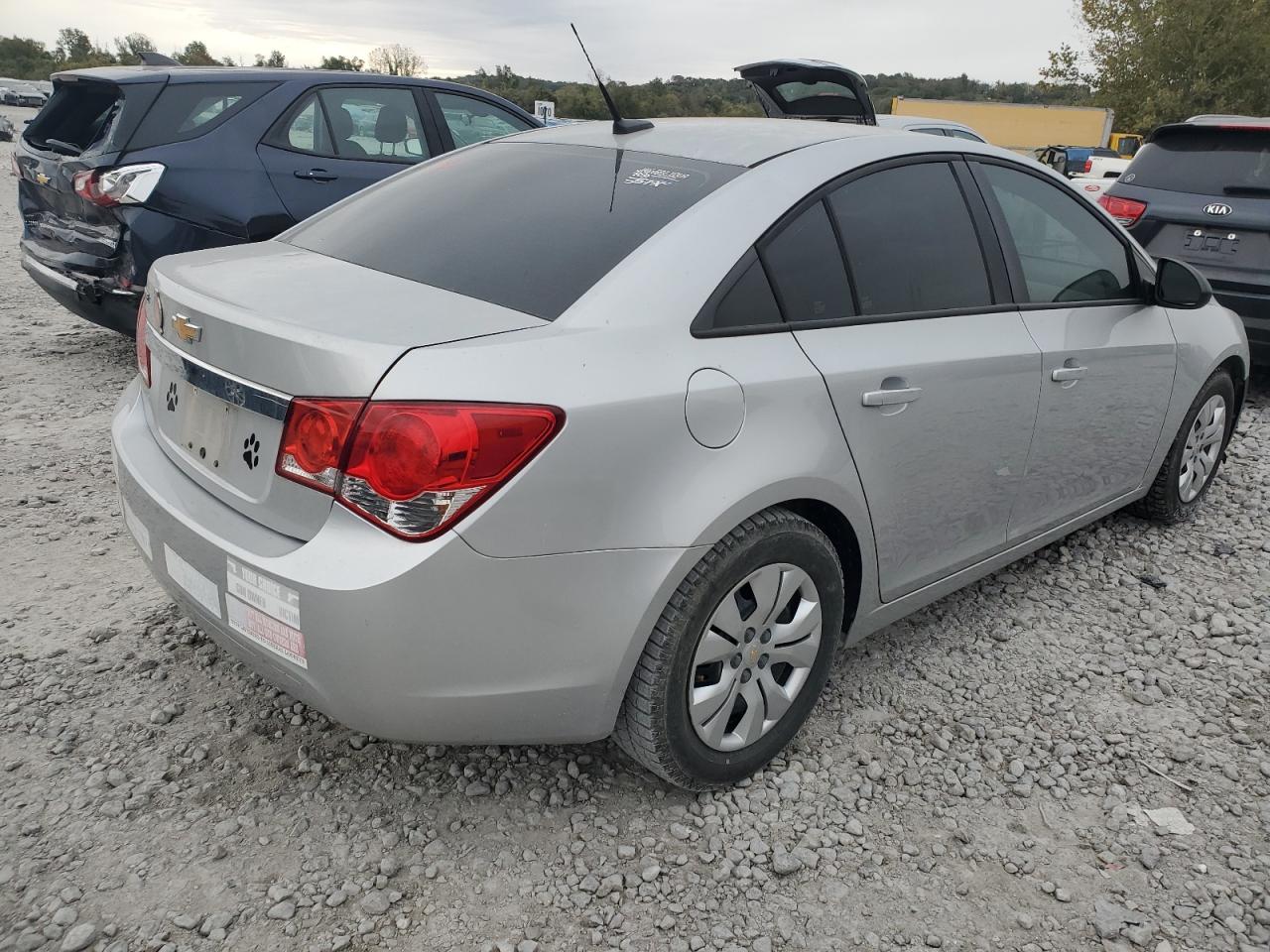 2013 Chevrolet Cruze - Image 3