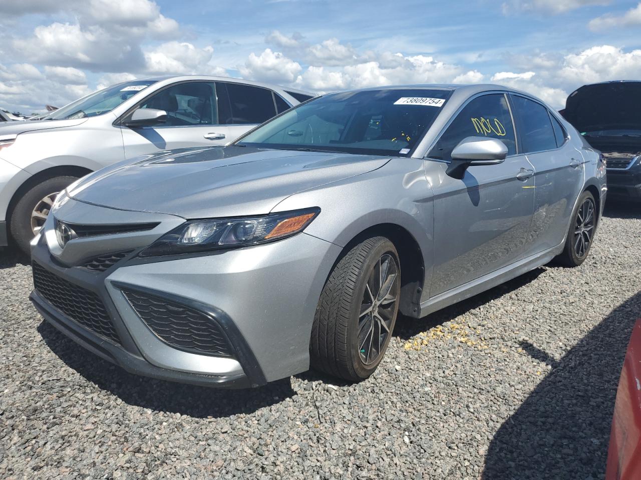 4T1T11AK8MU532901 2021 TOYOTA CAMRY - Image 1