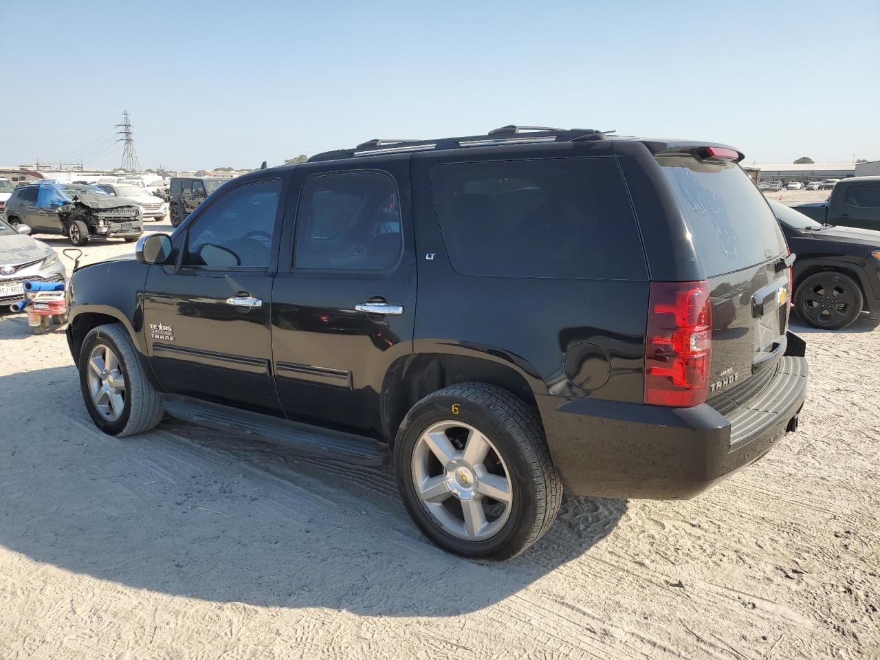 2012 Chevrolet Tahoe C1500 Lt VIN: 1GNSCBE07CR328236 Lot: 75164604