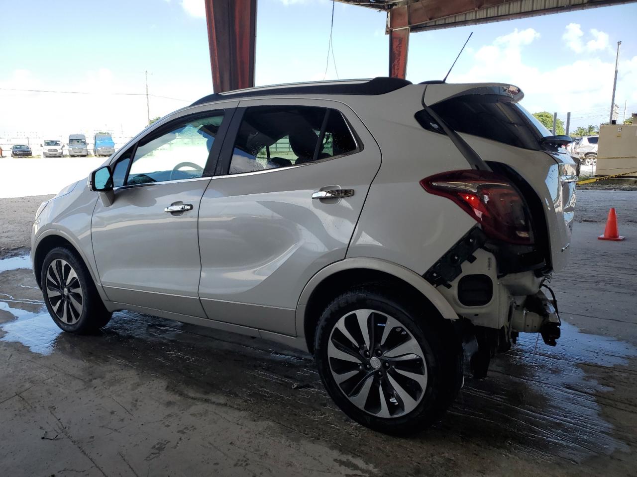 VIN KL4CJFSB1HB051884 2017 BUICK ENCORE no.2