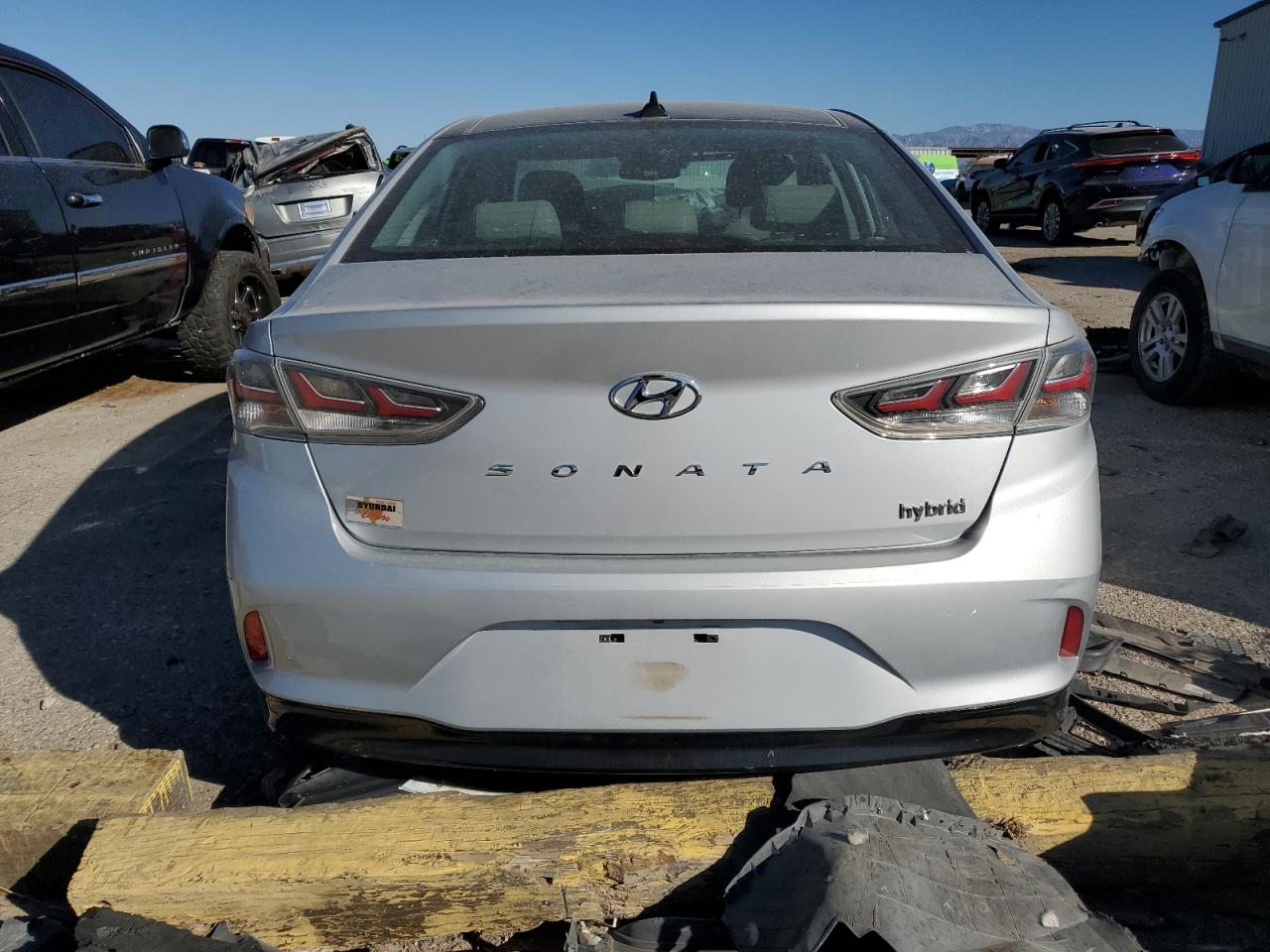 2019 Hyundai Sonata Hybrid VIN: KMHE34L3XKA090423 Lot: 77391154