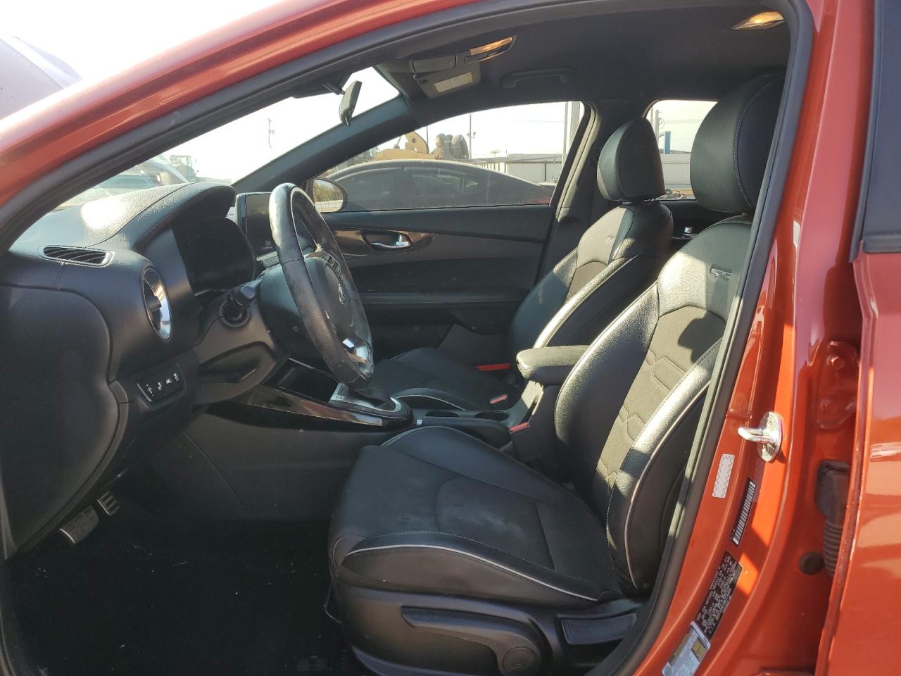 2021 Kia Forte - Image 7