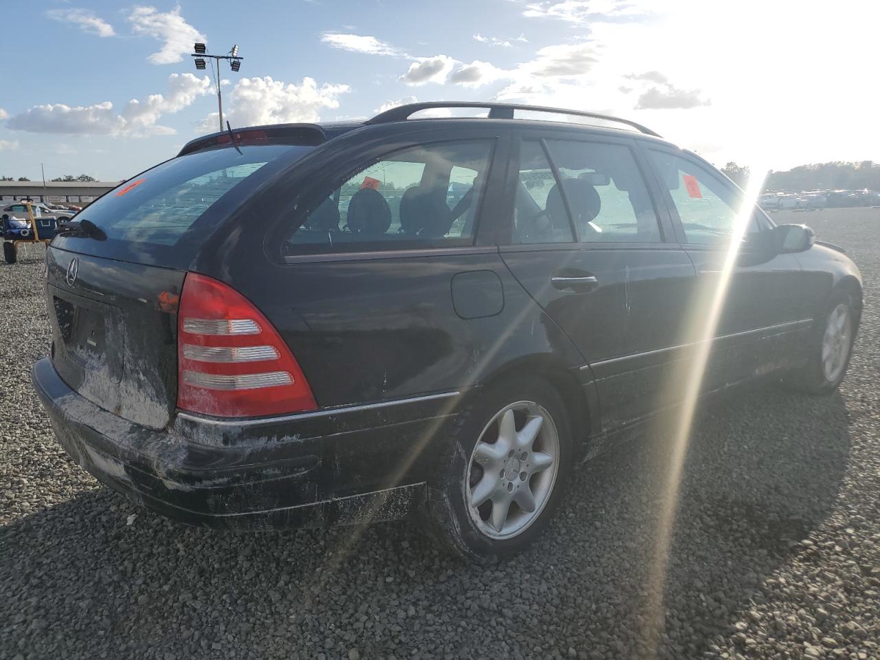 2002 Mercedes-Benz C 320 VIN: WDBRH64J72F130670 Lot: 77267914