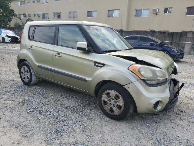  KIA SOUL 2013 Зеленый