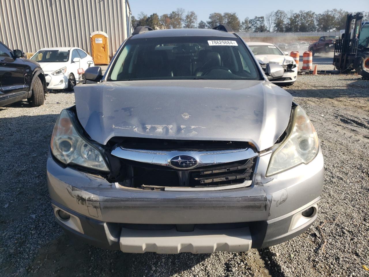 2011 Subaru Outback - Image 5