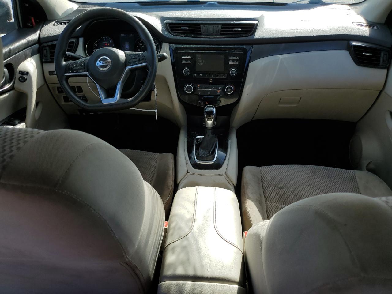 2017 Nissan Rogue - Image 8