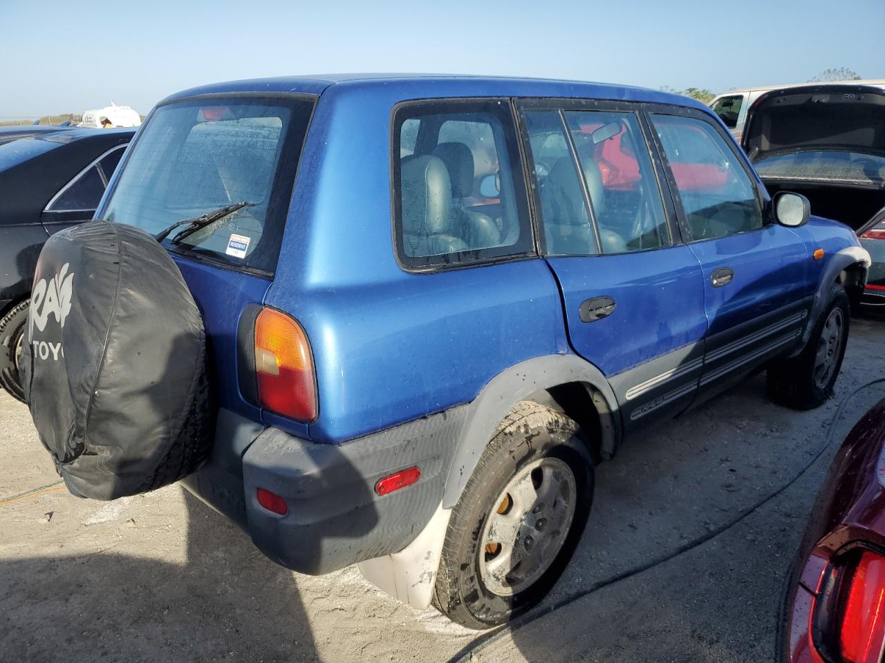 1997 Toyota RAV 4 - Image 3